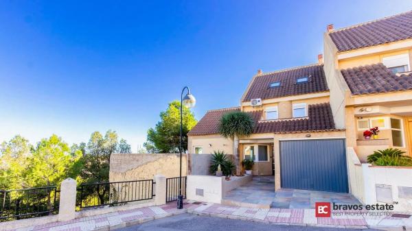 Chalet adosado en calle Gregori Mayans i Siscar