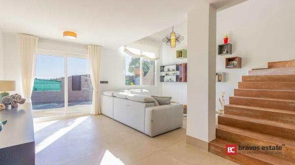 Chalet adosado en calle Gregori Mayans i Siscar