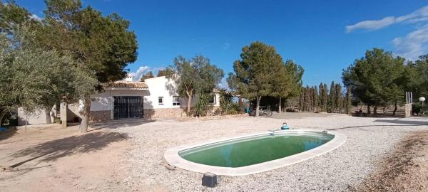 Casa independiente en calle Pi del Moli