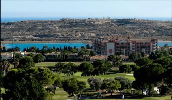 Piso en calle del mati, 3