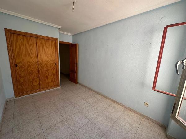 Piso en calle Miguel Alcaraz