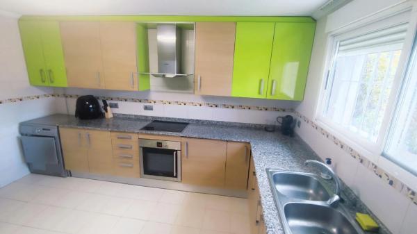 Casa independiente en calle Miguel Alcaraz