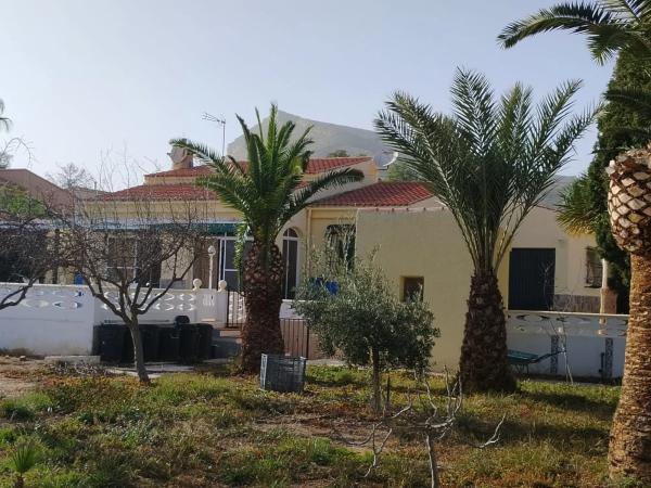 Casa independiente en calle la Vall d'Alba