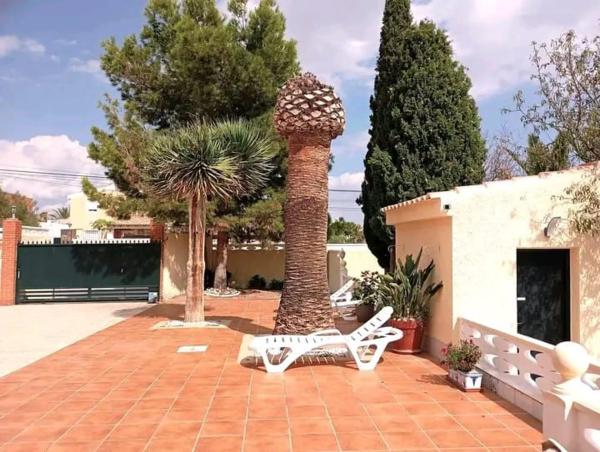 Casa independiente en calle la Vall d'Alba