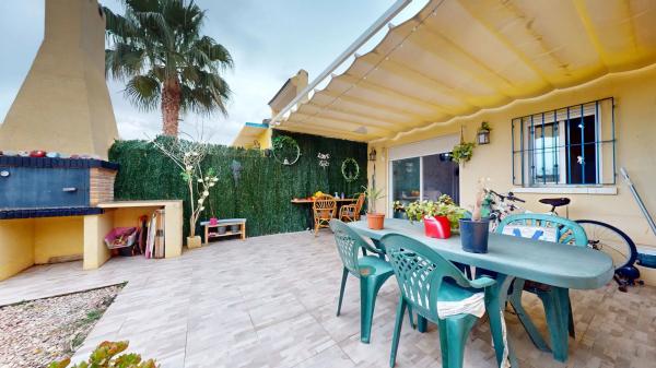 Chalet adosado en calle del Sofre