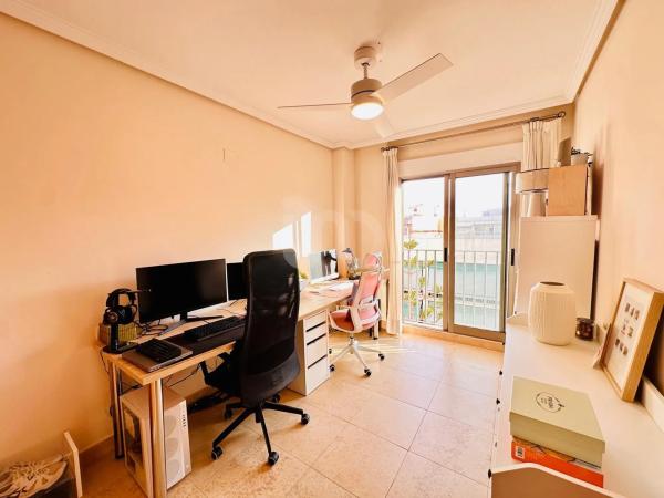 Piso en avenida Carlos Soler, 22