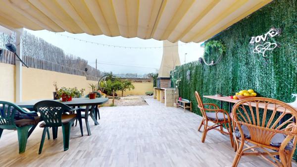 Chalet adosado en calle del Sofre