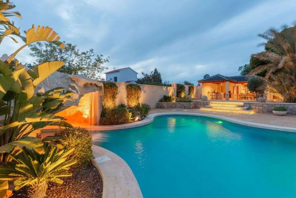 Casa independiente en camino de la Torreta