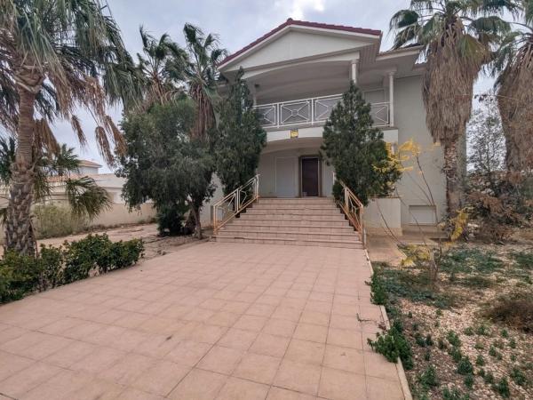 Casa independiente en calle de la Turquesa