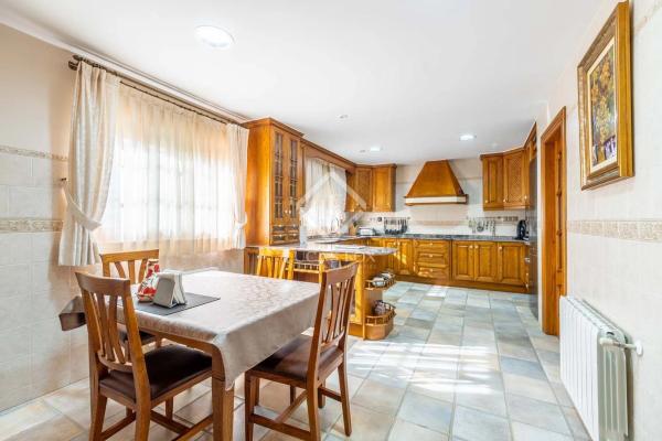 Casa independiente en calle de I'Ametller