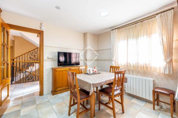 Casa independiente en calle de I'Ametller