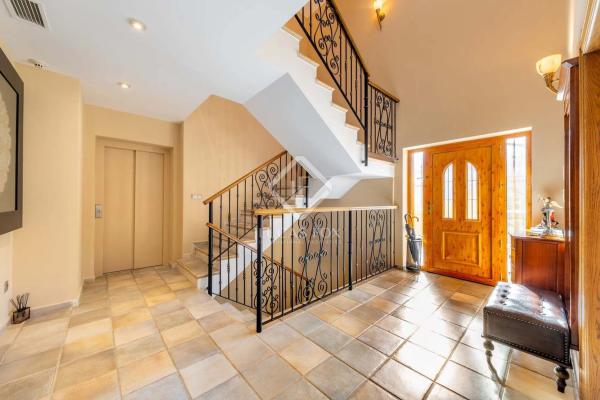 Casa independiente en calle de I'Ametller