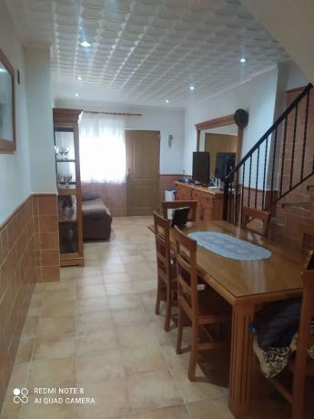 Casa independiente en calle Alfonso Xii, 65