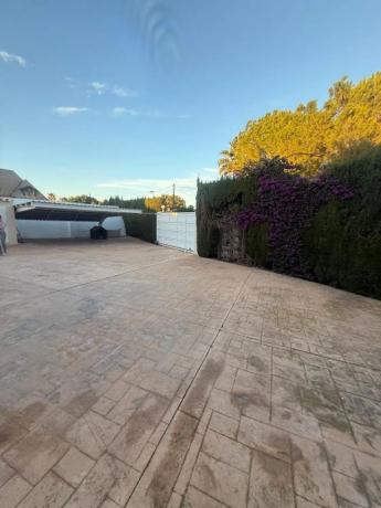 Chalet en calle Avellano, 5