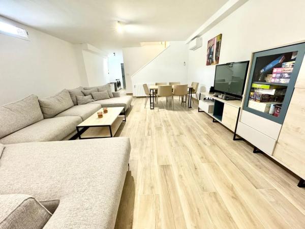 Chalet pareado en calle de la Sardina