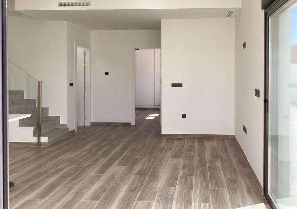 Chalet pareado en avenida Alcalde Fernando Ripoll