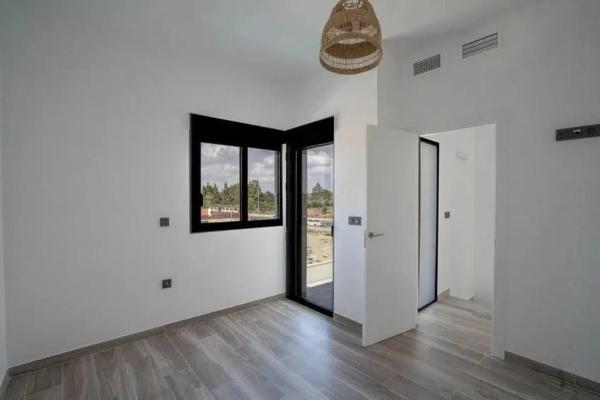 Chalet pareado en avenida Alcalde Fernando Ripoll