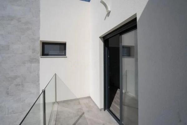 Chalet pareado en avenida Alcalde Fernando Ripoll