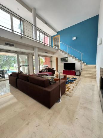 Casa independiente en calle del Vespre, 11