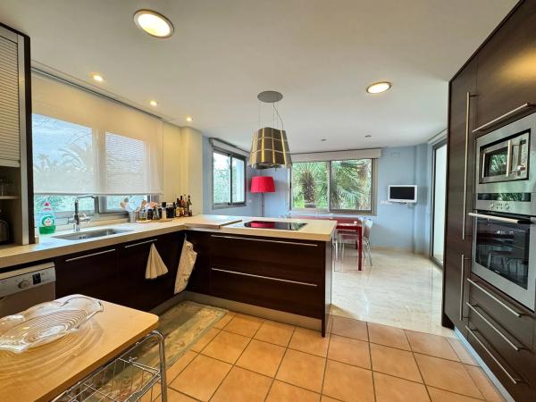 Casa independiente en calle del Vespre, 11