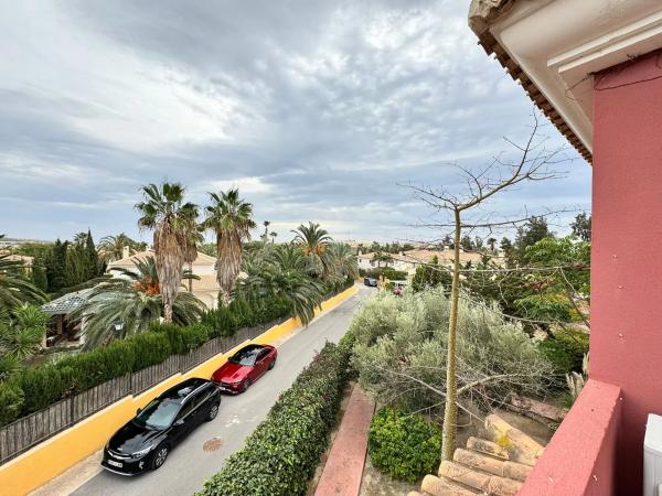 Casa independiente en calle del Vespre, 11