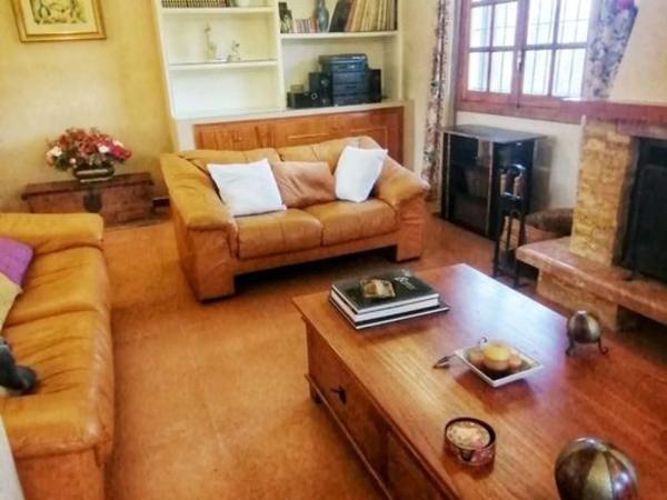 Casa independiente en calle del Cirerer