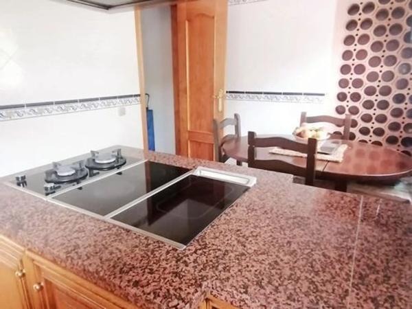 Casa independiente en calle del Cirerer