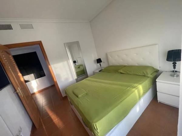 Chalet adosado en calle del Marge