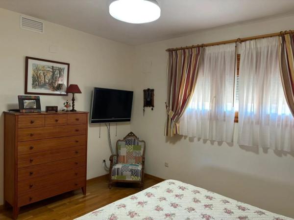 Casa independiente en calle Serra Grana