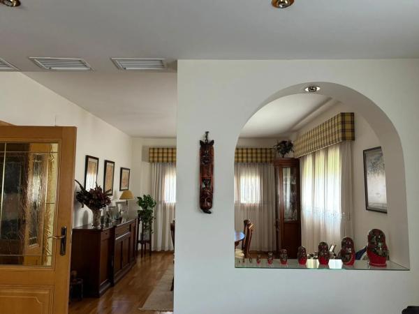 Casa independiente en calle Serra Grana