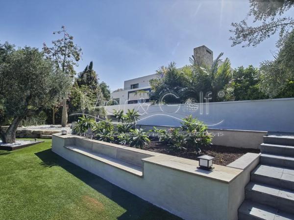 Casa independiente en calle Músic Josep Serrano, 3