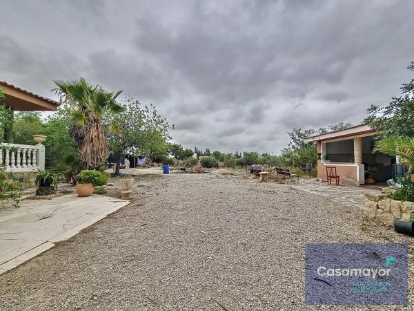 Casa independiente en carretera de la Bayona Baja