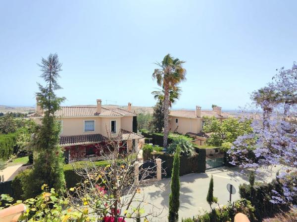 Casa independiente en calle de la Boira