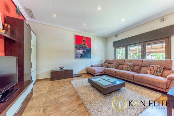 Chalet pareado en calle del Músico Ambrosio de Cotes, 18 -b