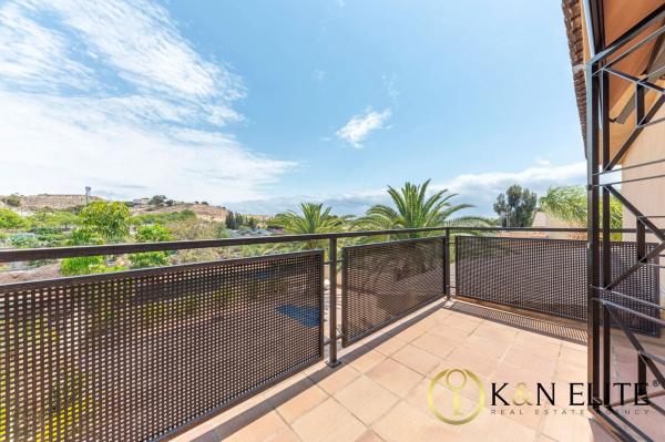 Chalet pareado en calle del Músico Ambrosio de Cotes, 18 -b