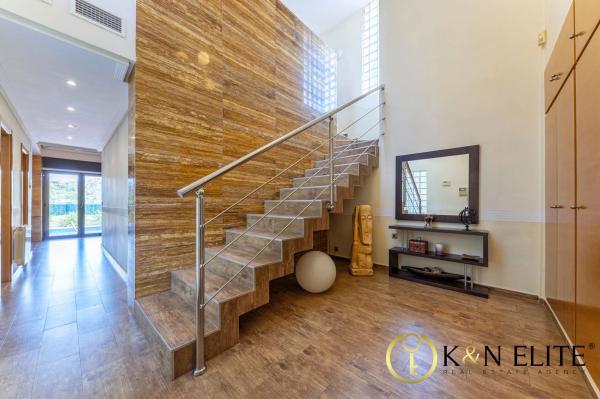 Chalet pareado en calle del Músico Ambrosio de Cotes, 18 -b