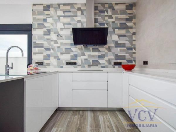 Chalet pareado en calle Alcalde José Verdú Forner