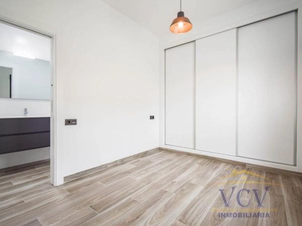 Chalet pareado en calle Alcalde José Verdú Forner