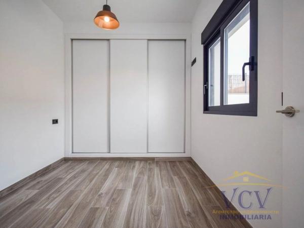 Chalet pareado en calle Alcalde José Verdú Forner