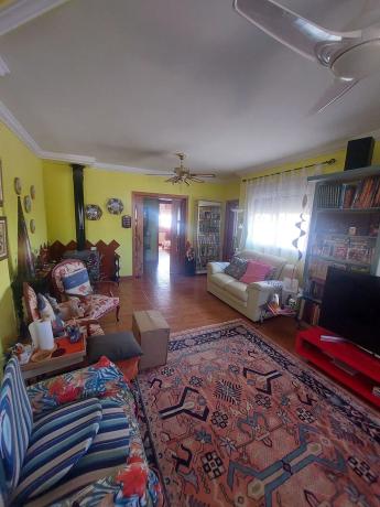 Casa independiente en calle de la Rosella s/n