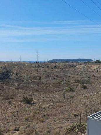 Casa independiente en calle de la Rosella s/n