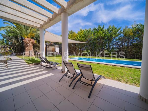 Casa independiente en calle del Músico Ambrosio de Cotes