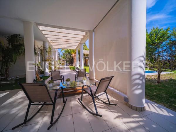 Casa independiente en calle del Músico Ambrosio de Cotes