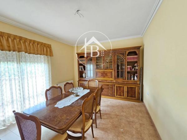 Chalet en calle la Sèquia