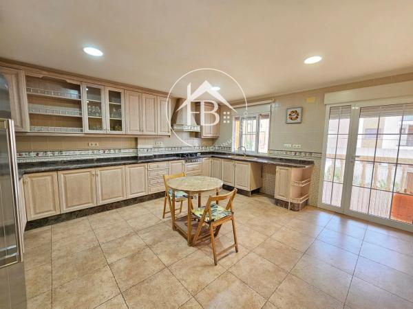 Chalet en calle la Sèquia