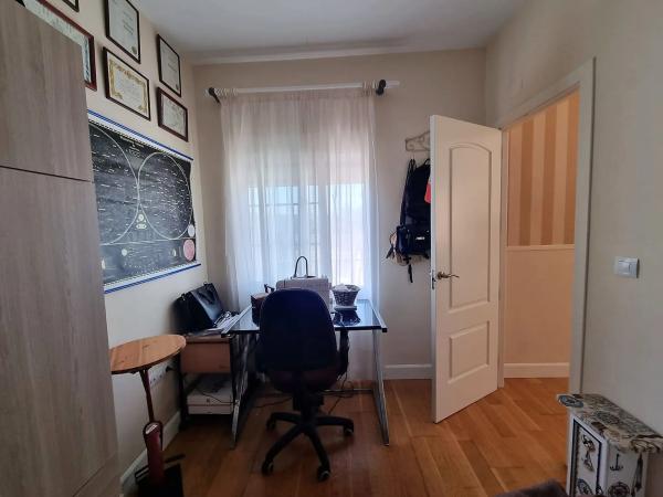 Casa independiente en calle de la Serrella