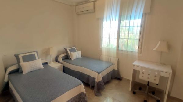 Casa independiente en calle del Vespre, 1