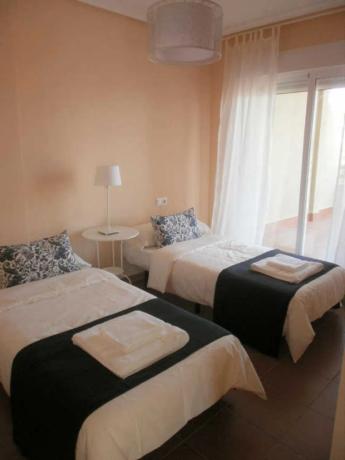 Chalet adosado en calle Marge, 1