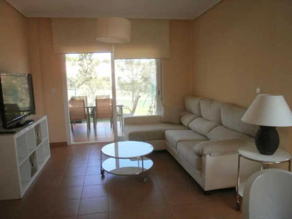 Chalet adosado en calle Marge, 1