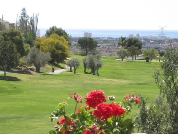 Chalet adosado en calle del Marge, 1